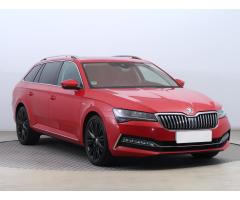 ŠKODA SUPERB COMBI 2.0TDI 140 LAURIN&K 4X4 DSG 7ST