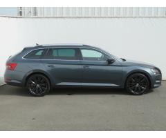 Škoda Superb 2.0 TDI 110kW - 10