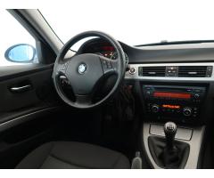 BMW Řada 3 318 i 95kW - 11