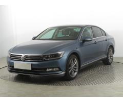 Volkswagen Passat 2.0 TDI 110kW - 3