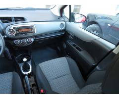 Toyota Yaris 1.0 VVT-i 51kW - 11