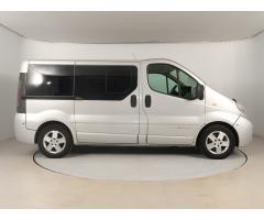 Renault Trafic 2.5 dCi  99kW - 8