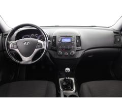 Hyundai i30 1.6 CVVT 93kW - 9