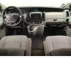Renault Trafic 2.5 dCi  99kW - 10