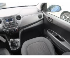 Hyundai i10 1.0 49kW - 11