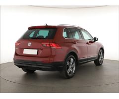 Volkswagen Tiguan 2.0 TSI 132kW - 7