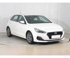 Hyundai i30 1.6 CRDi 85kW - 1