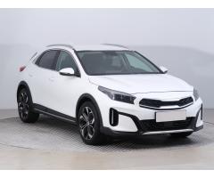 Kia XCeed 1.5 T-GDI 118kW - 1