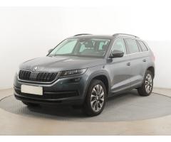 ŠKODA SUPERB COMBI 2.0TDI 140 LAURIN&K 4X4 DSG 7ST