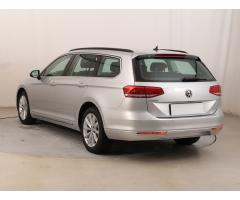 Volkswagen Passat 2.0 TDI 110kW - 5