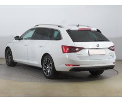 ŠKODA SUPERB COMBI 2.0TDI 140 LAURIN&K 4X4 DSG 7ST