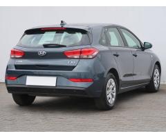 Hyundai i30 1.5 DPI 81kW - 7