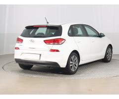 Hyundai i30 1.6 CRDi 85kW - 7