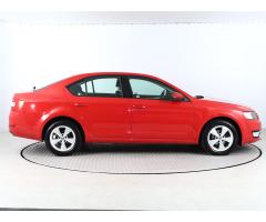 Škoda Octavia 1.6 TDI 81kW - 8