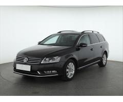 Volkswagen Passat 2.0 TDI 103kW - 5