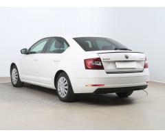 Škoda Octavia 1.6 TDI 85kW - 9