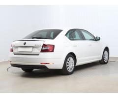 Škoda Octavia 1.6 TDI 85kW - 13