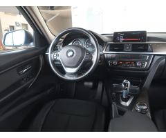 BMW Řada 3 320 d xDrive 135kW - 27