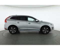 Volvo XC60 D4 140kW - 10