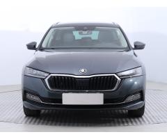 ŠKODA SUPERB COMBI 2.0TDI 140 LAURIN&K 4X4 DSG 7ST