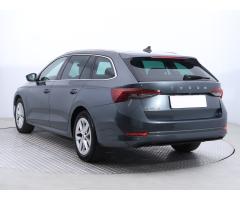 ŠKODA SUPERB COMBI 2.0TDI 140 LAURIN&K 4X4 DSG 7ST