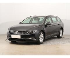 Volkswagen Passat 2.0 TDI 110kW - 3