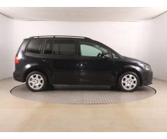 Volkswagen Touran 1.6 TDI 77kW - 8