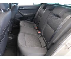 Volkswagen Golf Plus 1.2 TSI 77kW - 15