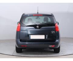 Peugeot 5008 2.0 HDI 110kW - 6