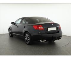 Suzuki Kizashi 2.4 VVT 131kW - 6