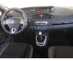 Renault Grand Scenic 1.6 dCi 96kW - 10