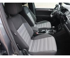 Volkswagen Touran 2.0 TDI 110kW - 12