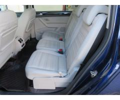 Volkswagen Touran 2.0 TDI 110kW - 15