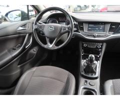 Opel Astra 1.4 T 110kW - 9