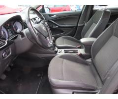 Opel Astra 1.4 T 110kW - 16