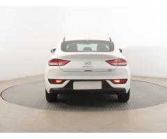 Hyundai i30 1.6 CRDi MHEV 100kW - 6