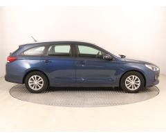 Hyundai i30 1.6 CRDi 81kW - 8