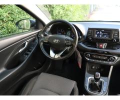 Hyundai i30 1.6 CRDi 81kW - 9