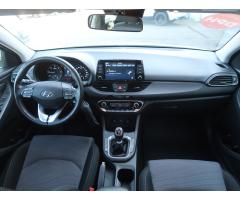 Hyundai i30 1.6 CRDi MHEV 100kW - 10