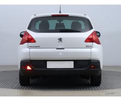 Peugeot 3008 1.6 HDi 80kW - 6