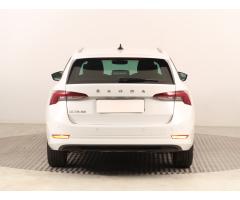 Škoda Octavia 2.0 TDI 110kW - 6