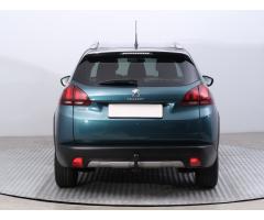 Peugeot 2008 1.2 PureTech 61kW - 6