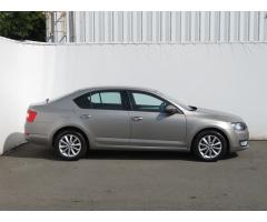 Škoda Octavia 1.4 TSI 103kW - 8