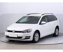 Volkswagen Golf Variant R-Line mHEV DSG Zlevněno o 16 000 Kč