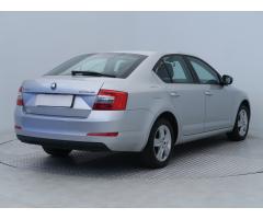 Škoda Octavia 1.6 TDI 77kW - 8