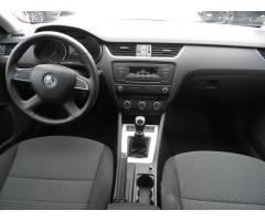 Škoda Octavia 1.6 TDI 77kW - 10