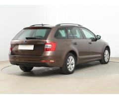 Škoda Octavia 1.6 TDI 85kW - 7