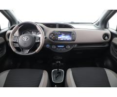 Toyota Yaris 1.5 Hybrid 74kW - 9