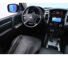 Mitsubishi Pajero 3.2 DI-D 140kW - 9