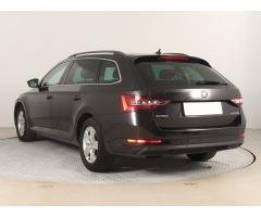 Škoda Superb 2.0 TDI 110kW - 5